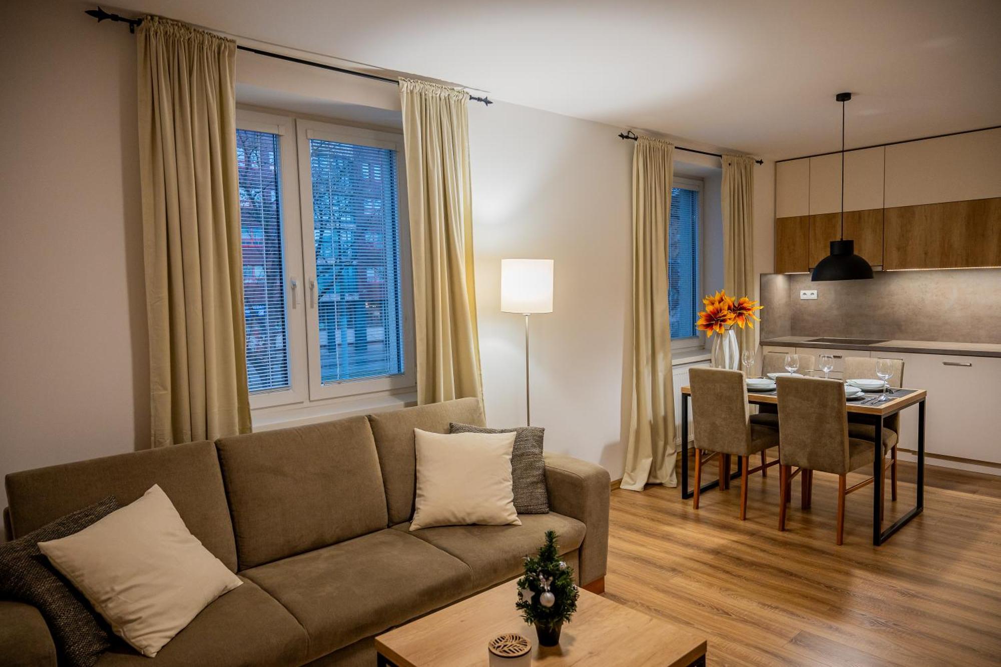 Old Town City Center Apartment 1 - Private Parking Included Kosice Exterior photo